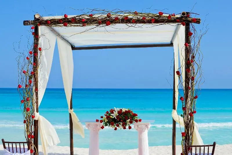 Krystal Cancun All Inclusive 4*,  Mexico