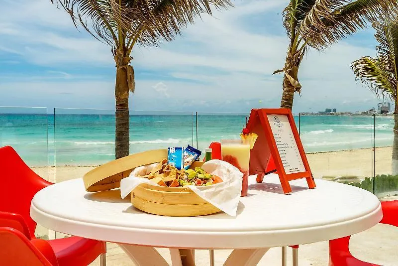 Hotel Krystal Cancun All Inclusive