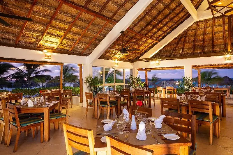 **** Hotel Krystal Cancun All Inclusive Mexico